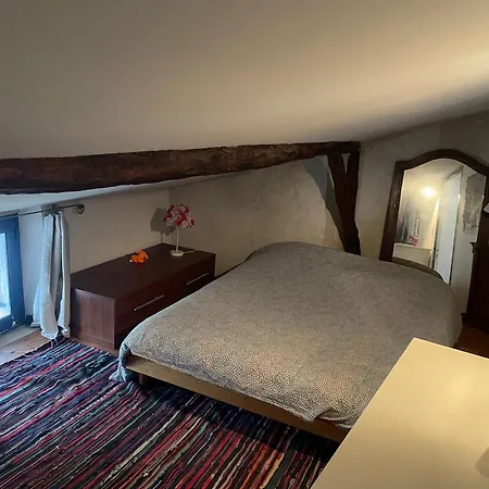 Hébergement de vacances Maison De Caractère *